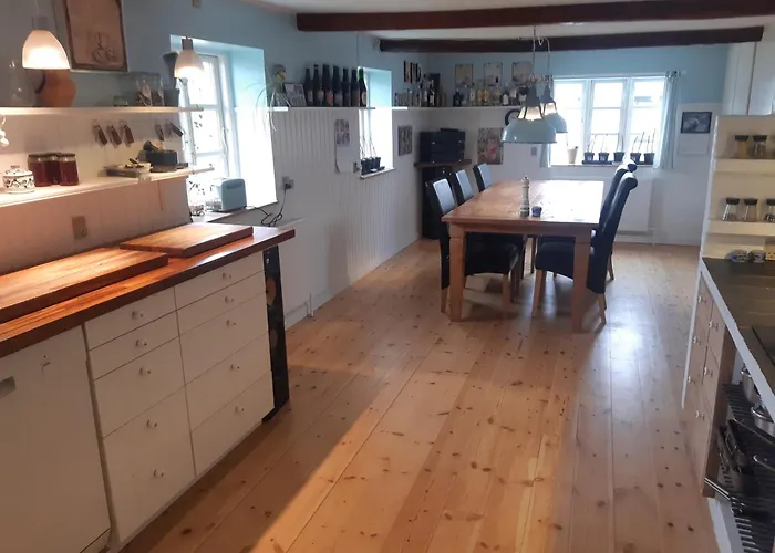 Seneberg - For Rent *